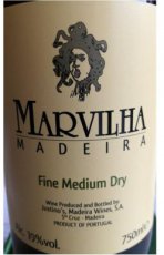 AJUM018D Justino's Marvilha Madeira Fine Medium Dry 3 years old - 37,5 cl
